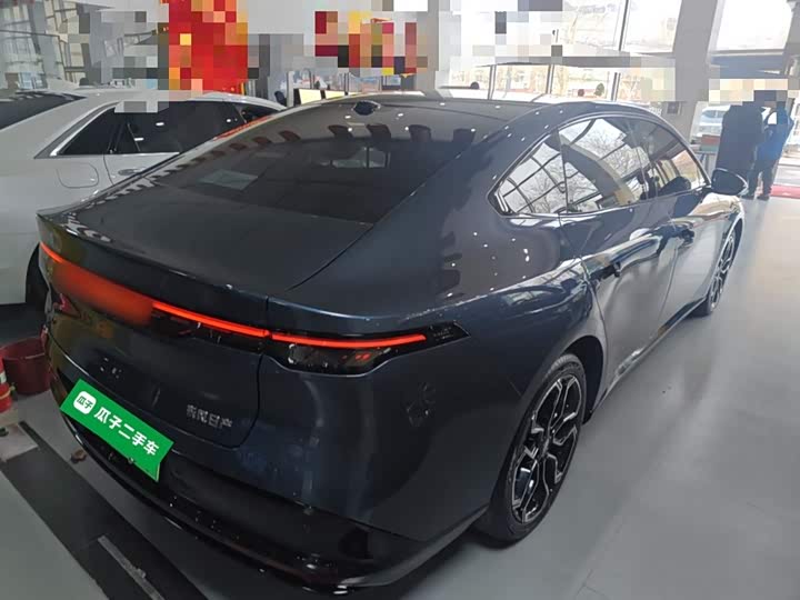 Фото 7 - Nissan N7