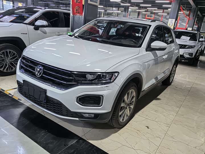 Фото 1 - Volkswagen T-Roc
