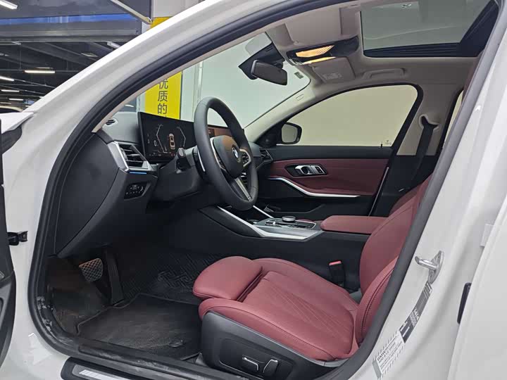 Фото 9 - BMW 3 Series