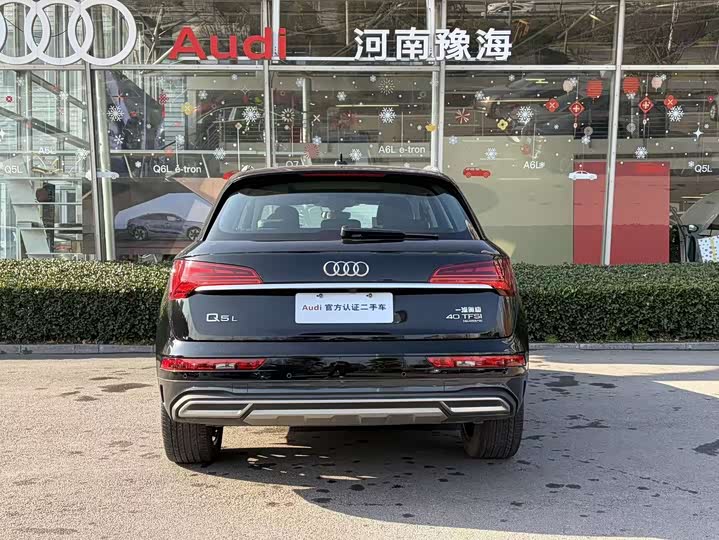 Фото 4 - Audi Q5L