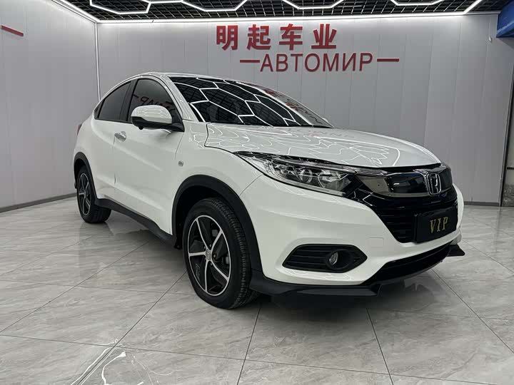 Фото 2 - Honda Vezel