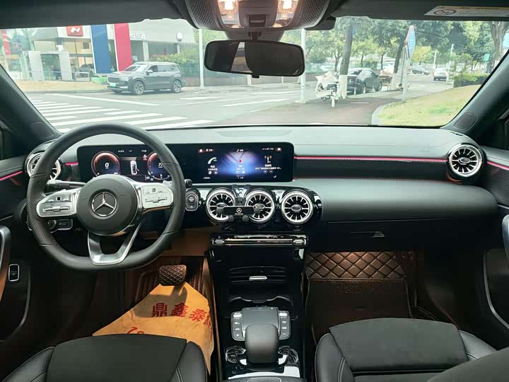 Фото 4 - Mercedes-Benz A-Class