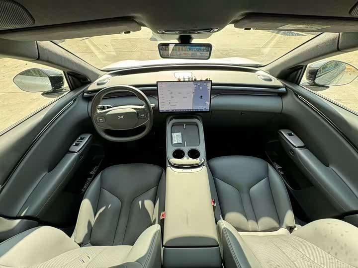 Фото 6 - XPeng G7