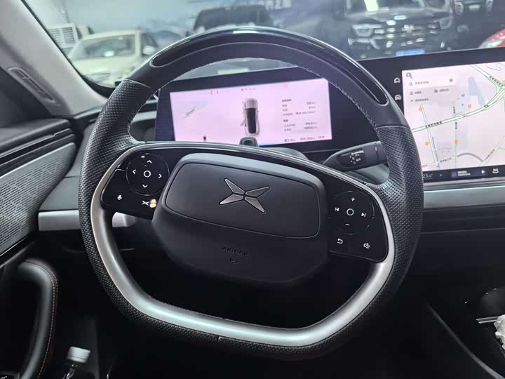 Фото 7 - XPeng P7