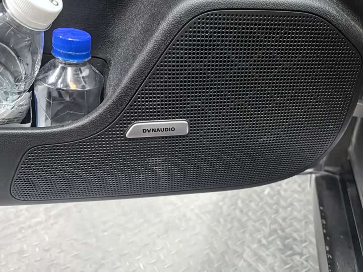 Фото 9 - XPeng P7