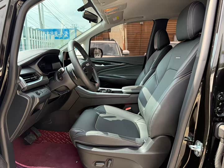 Фото 4 - Maxus G50