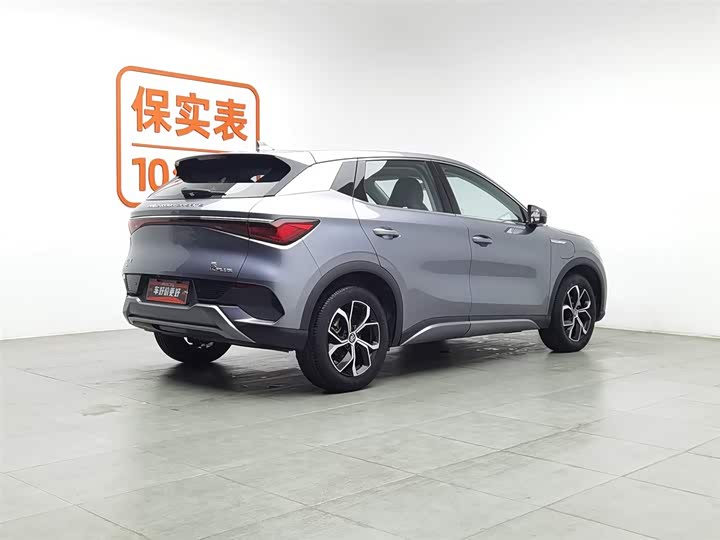 Фото 2 - BYD Yuan Plus