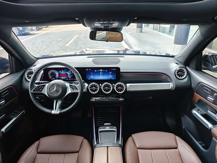 Фото 5 - Mercedes-Benz GLB-Class