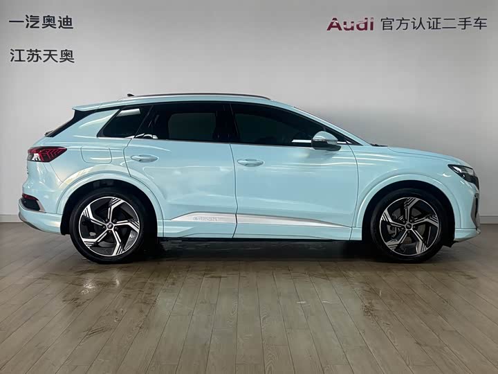 Фото 4 - Audi Q4 e-tron