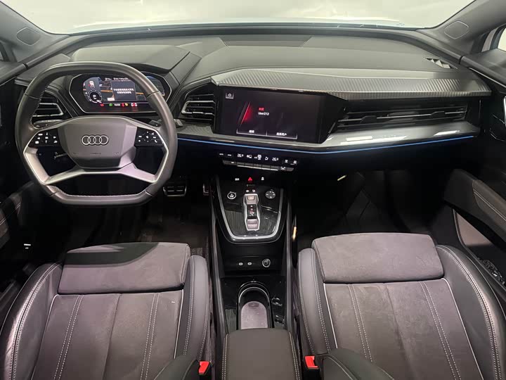 Фото 9 - Audi Q4 e-tron