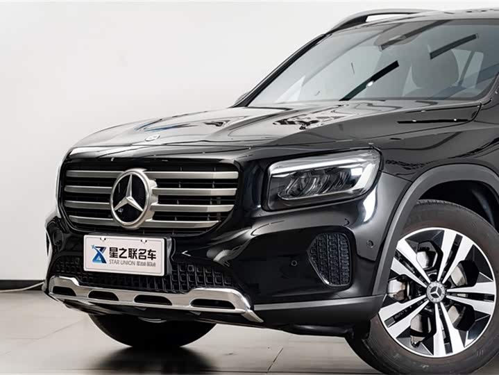 Фото 4 - Mercedes-Benz GLB-Class