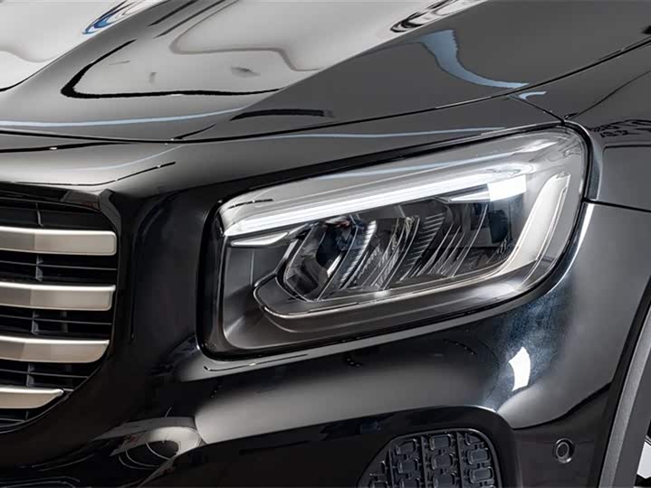 Фото 5 - Mercedes-Benz GLB-Class