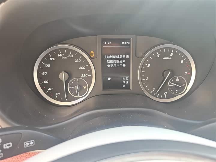 Фото 4 - Mercedes-Benz Vito