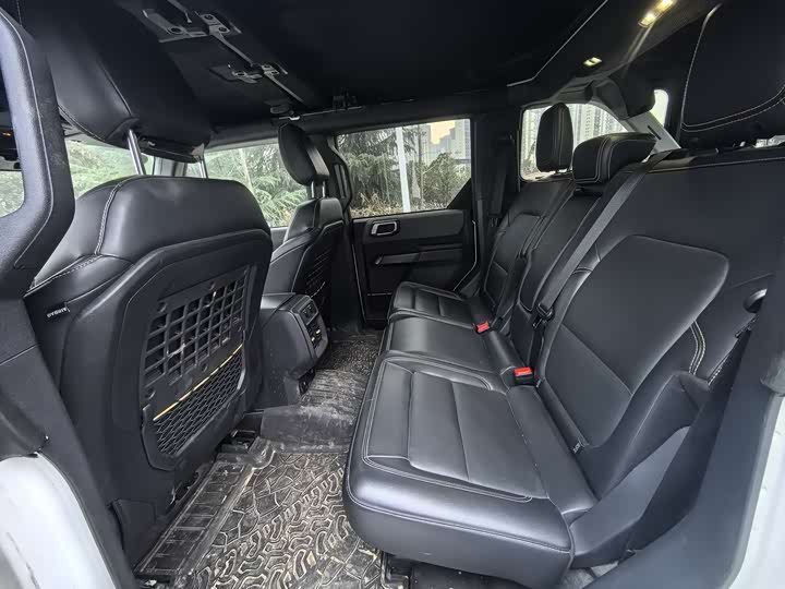 Фото 7 - Ford Bronco