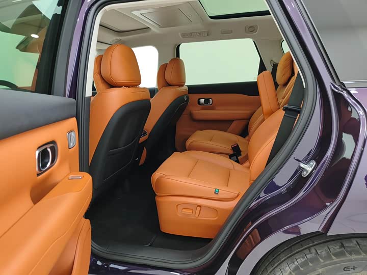 Фото 8 - Leapmotor C16