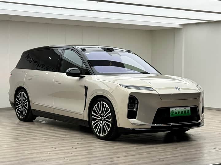 Фото 5 - Nio ES8