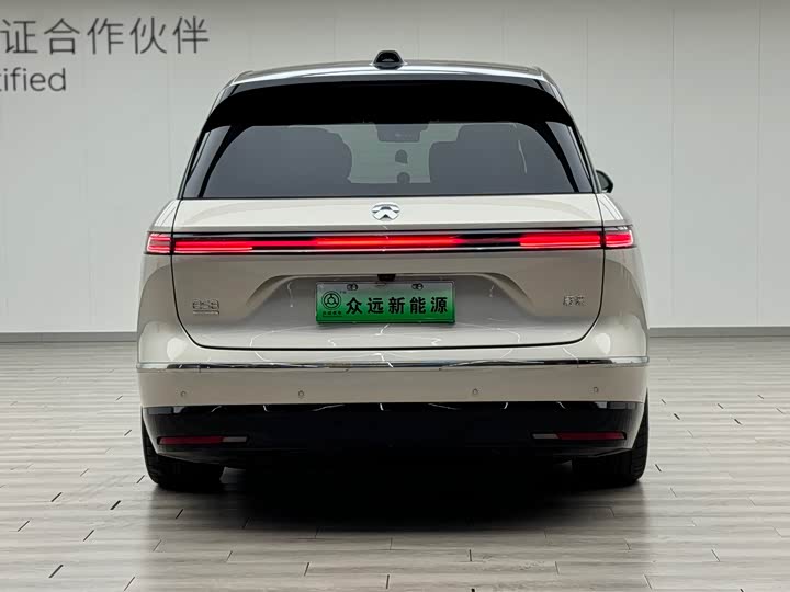 Фото 8 - Nio ES8