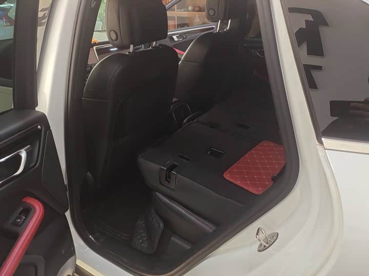 Фото 6 - Porsche Macan