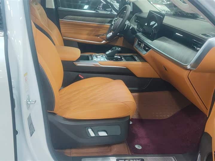 Фото 8 - Tank 500 Hybrid