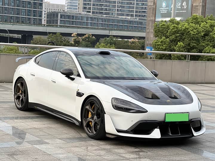 Фото 3 - Xiaomi SU7 Ultra