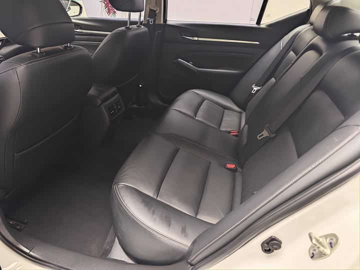 Фото 6 - Nissan Teana