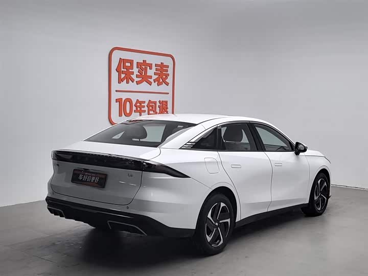 Фото 2 - Geely Galaxy L6