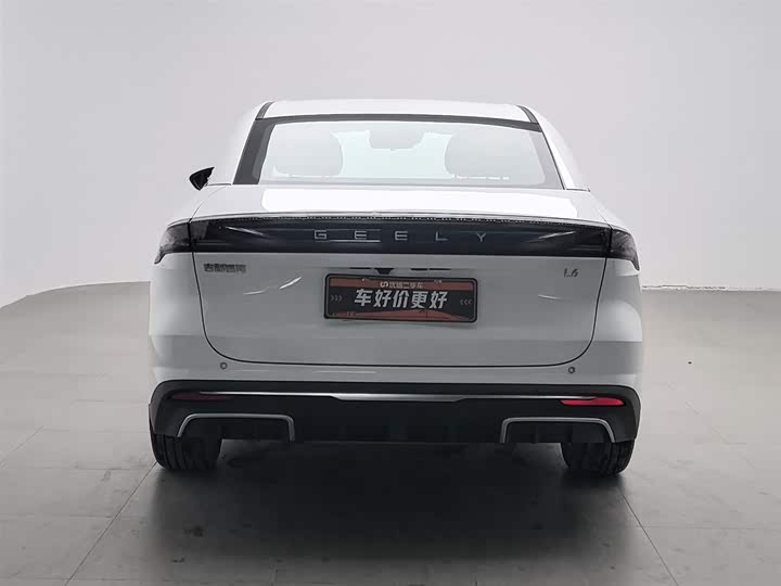 Фото 4 - Geely Galaxy L6