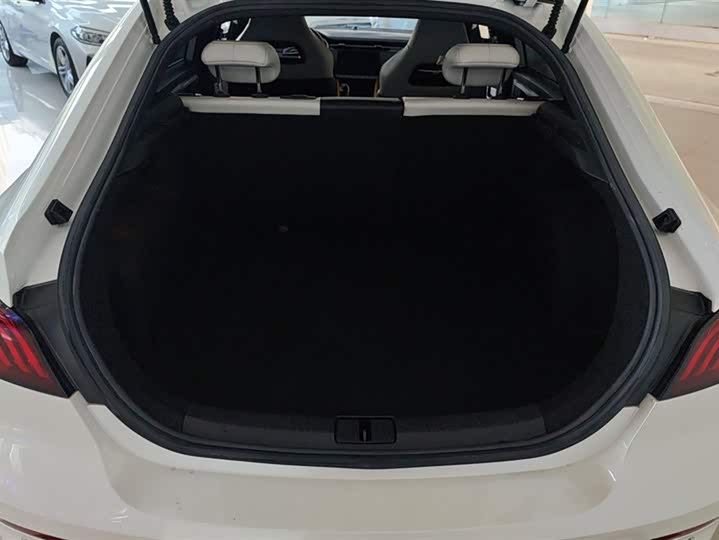 Фото 4 - MG Motor 6