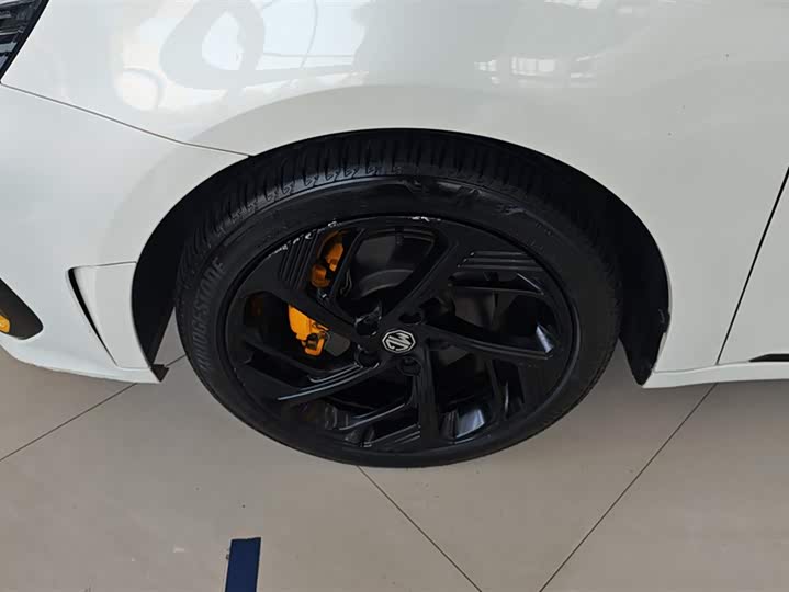 Фото 6 - MG Motor 6