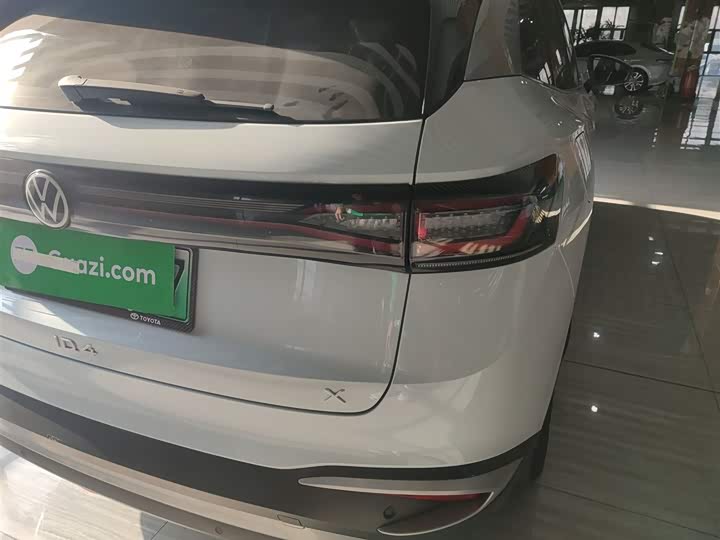 Фото 8 - Volkswagen ID.4 X