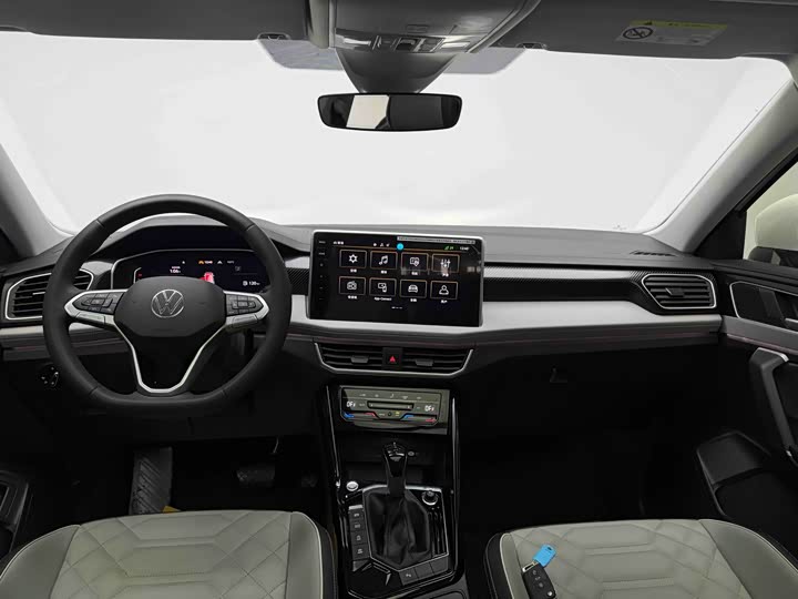 Фото 3 - Volkswagen Tayron