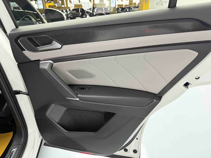 Фото 6 - Volkswagen Tayron