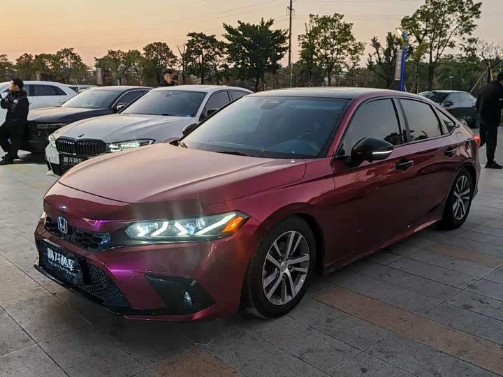 Фото 1 - Honda Civic