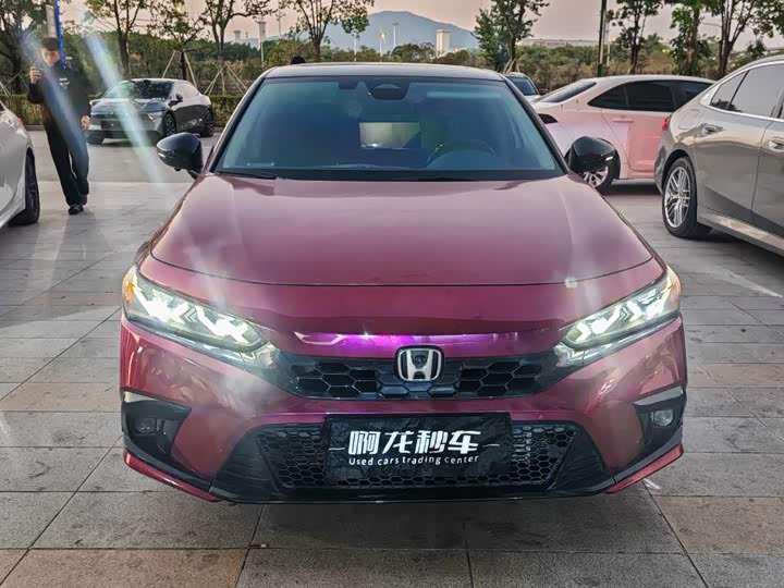 Фото 3 - Honda Civic