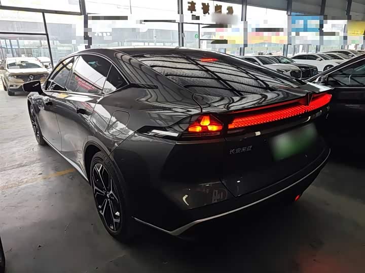 Фото 5 - Changan Deepal SL03