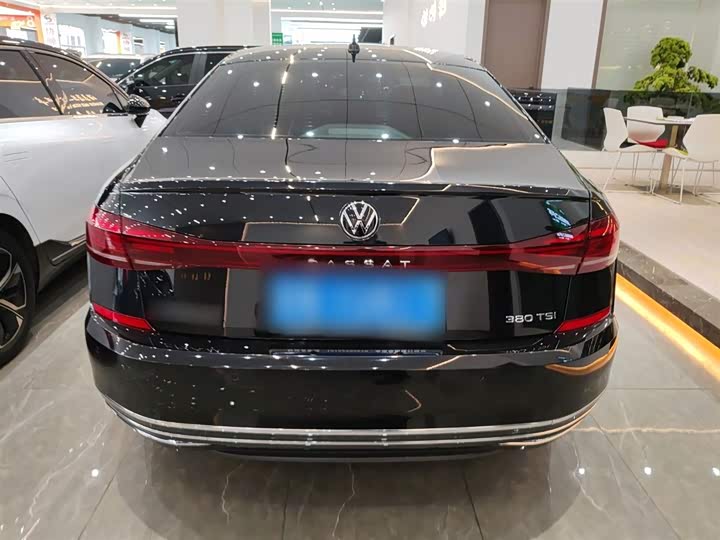 Фото 6 - Volkswagen Passat