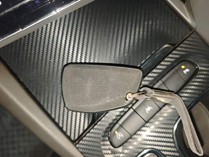 Фото 9 - Buick Envision Plus