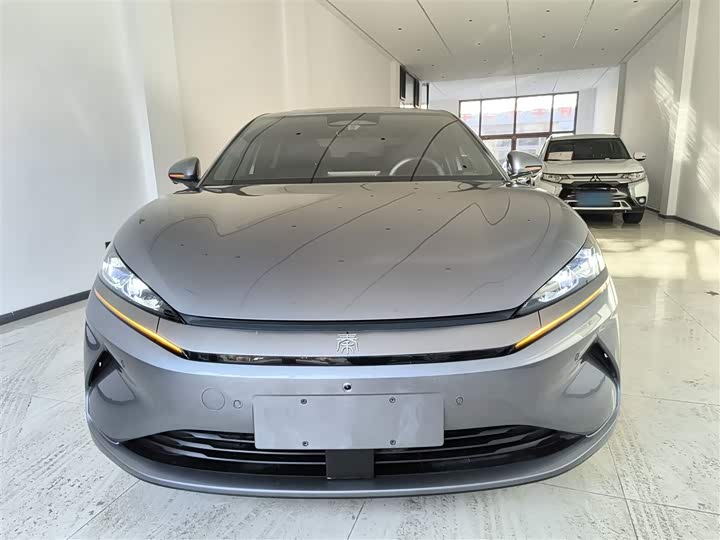 Фото 3 - BYD Qin L