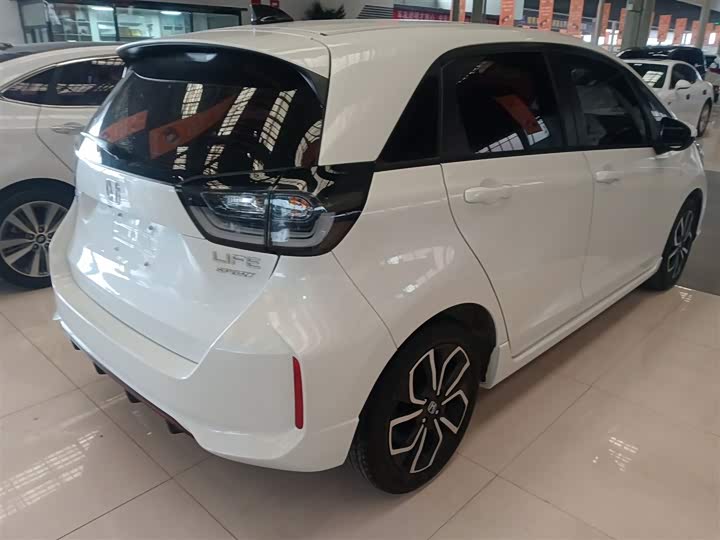 Фото 7 - Honda Life