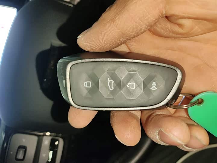 Фото 9 - Haval Raptor Hybrid