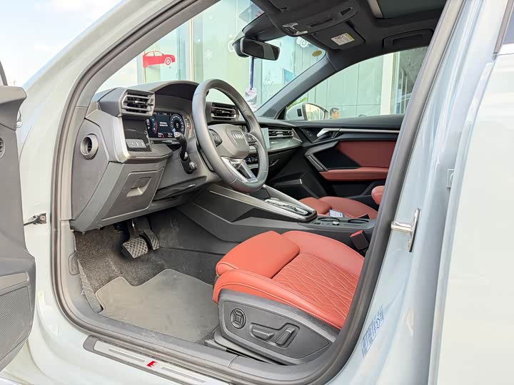 Фото 8 - Audi A3