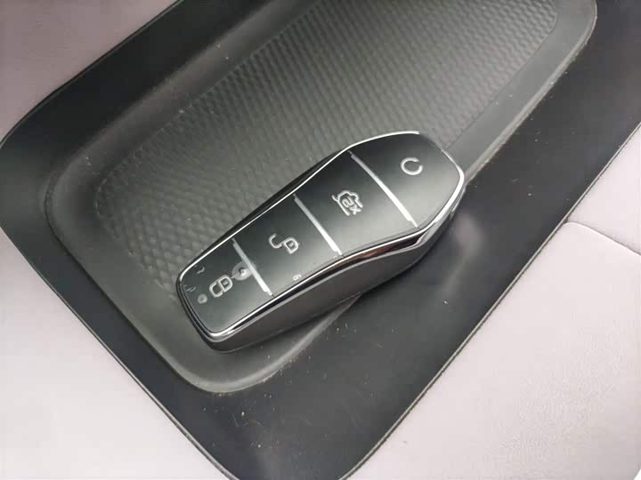 Фото 9 - BYD Dolphin