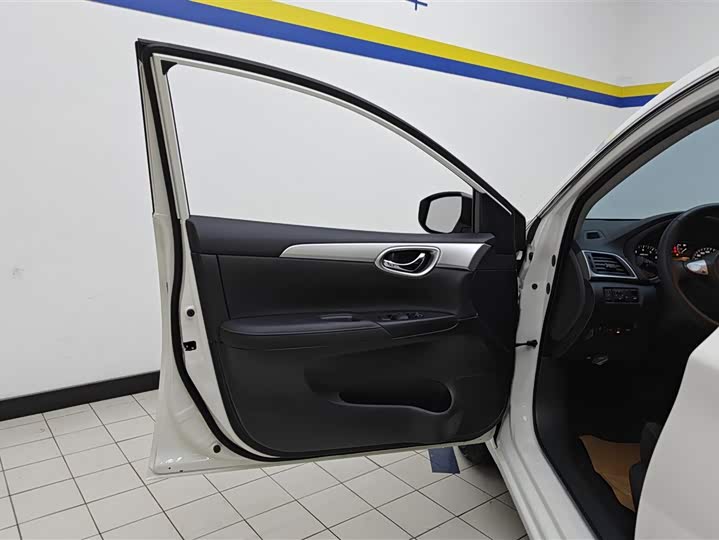 Фото 7 - Nissan Sylphy