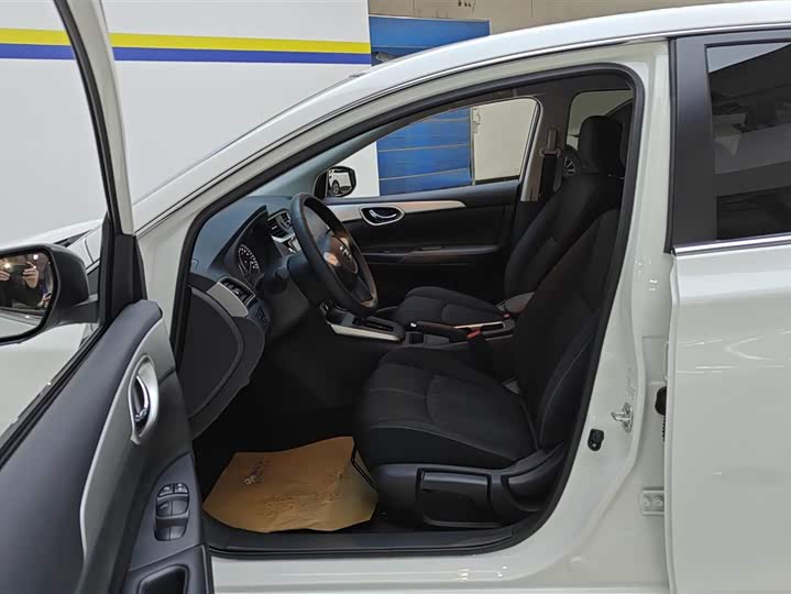 Фото 9 - Nissan Sylphy