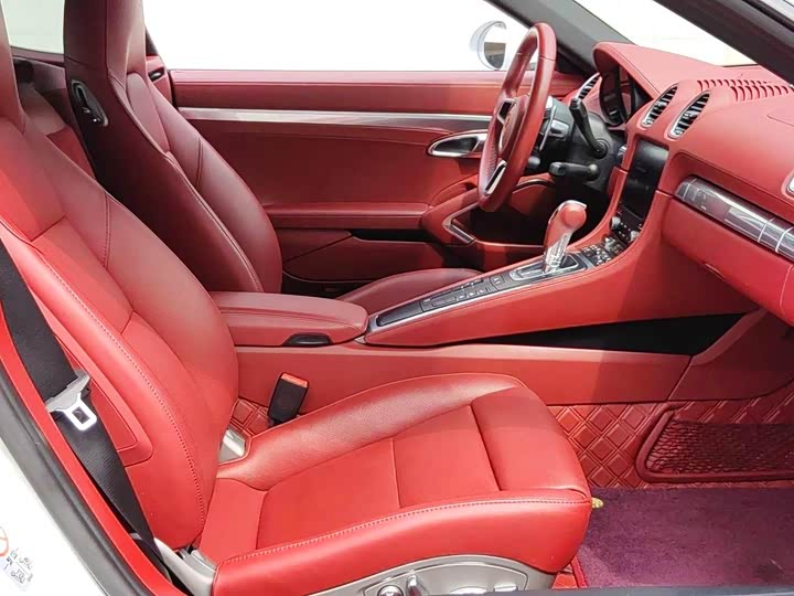 Фото 4 - Porsche 718