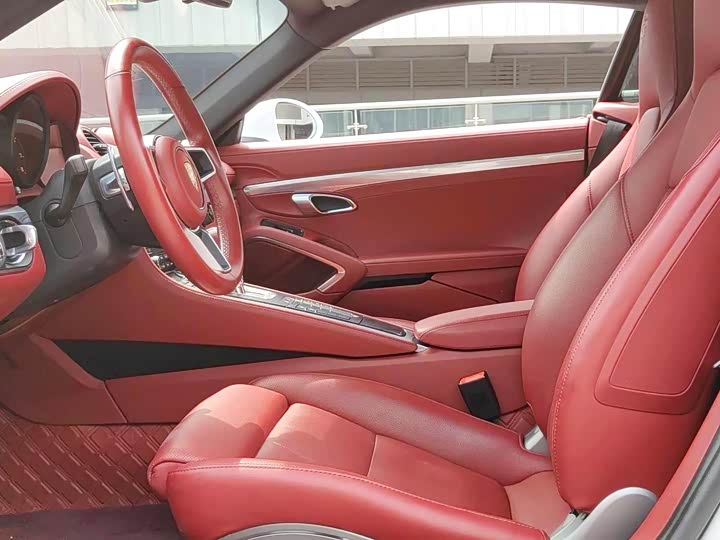 Фото 6 - Porsche 718