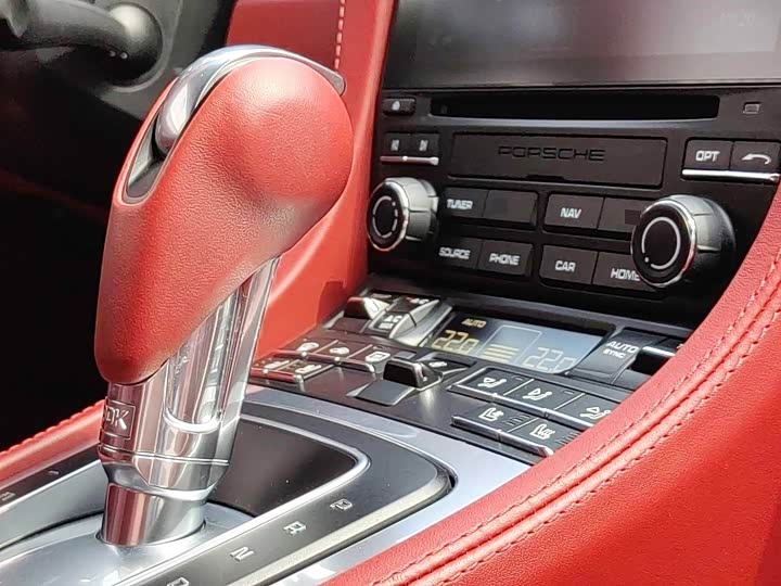 Фото 8 - Porsche 718