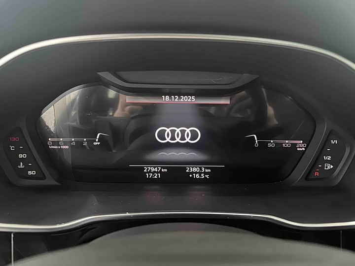 Фото 9 - Audi Q3