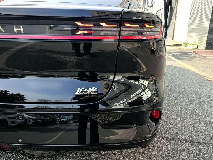 Фото 9 - Voyah Passion