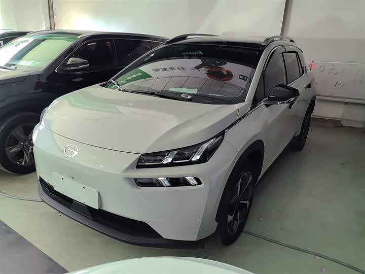 Фото 2 - GAC Aion V